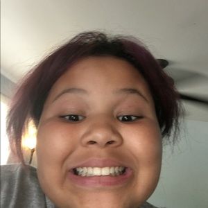 Meet your Posher, Tiara